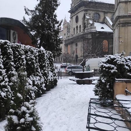 Двокімнатна Квартира В Центрі Міста Lemberg Exterior foto